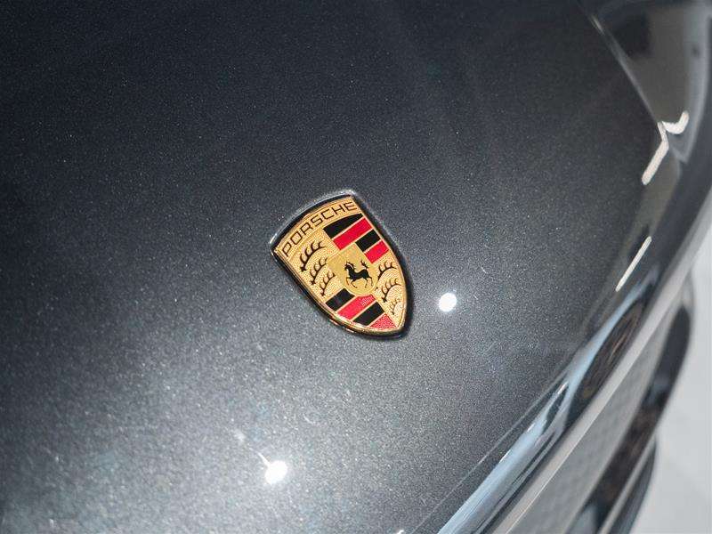2025 Porsche Macan AWD thumb 8