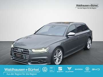 Avant 4.0 TFSI quattro+Matrix+STHZG+BOSE+PANO