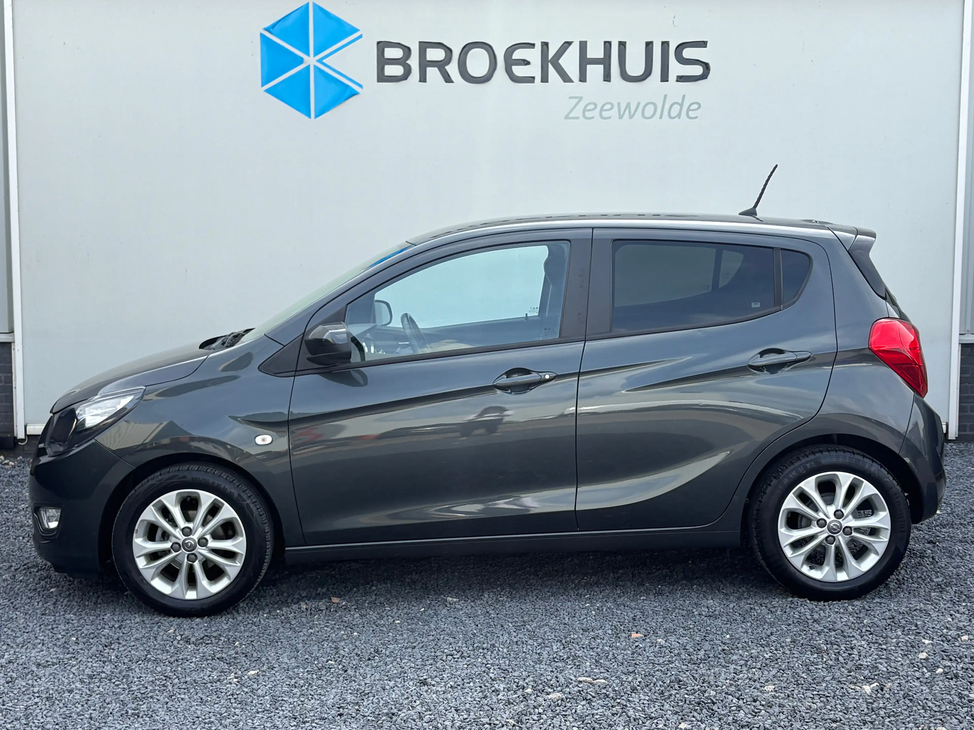 Opel Karl 1.0 75PK Innovation | VOORSTOELEN VERWARMD| CRUISE — photo 2