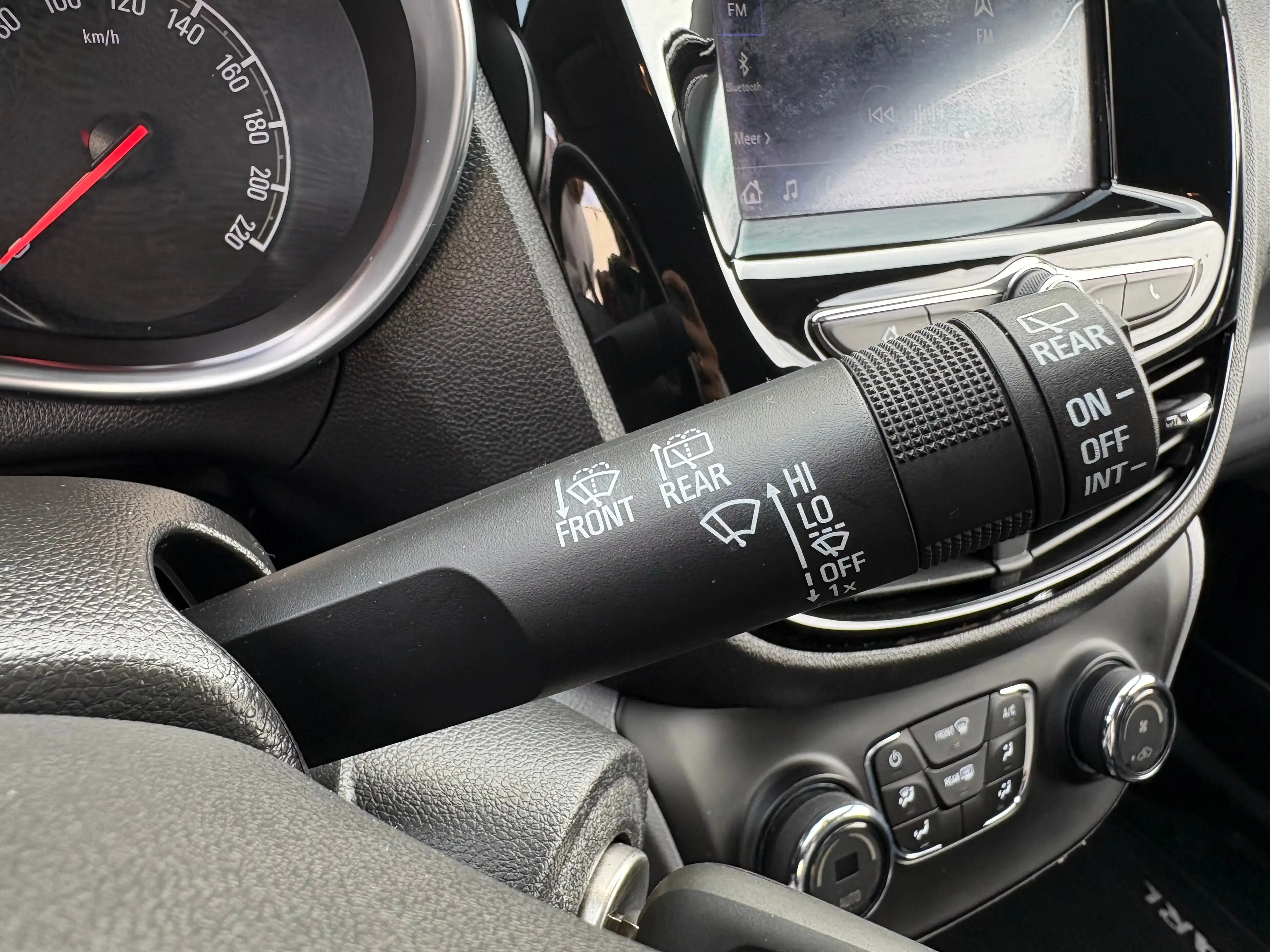 Opel Karl 1.0 75PK Innovation | VOORSTOELEN VERWARMD| CRUISE — photo 18