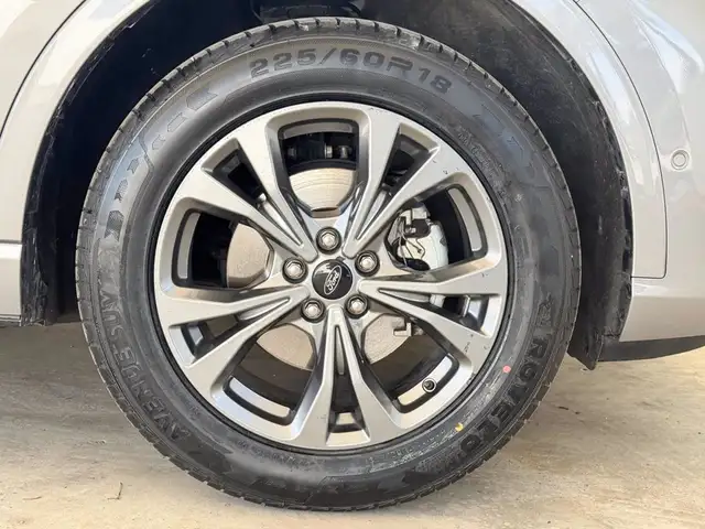 Ford Kuga view 15