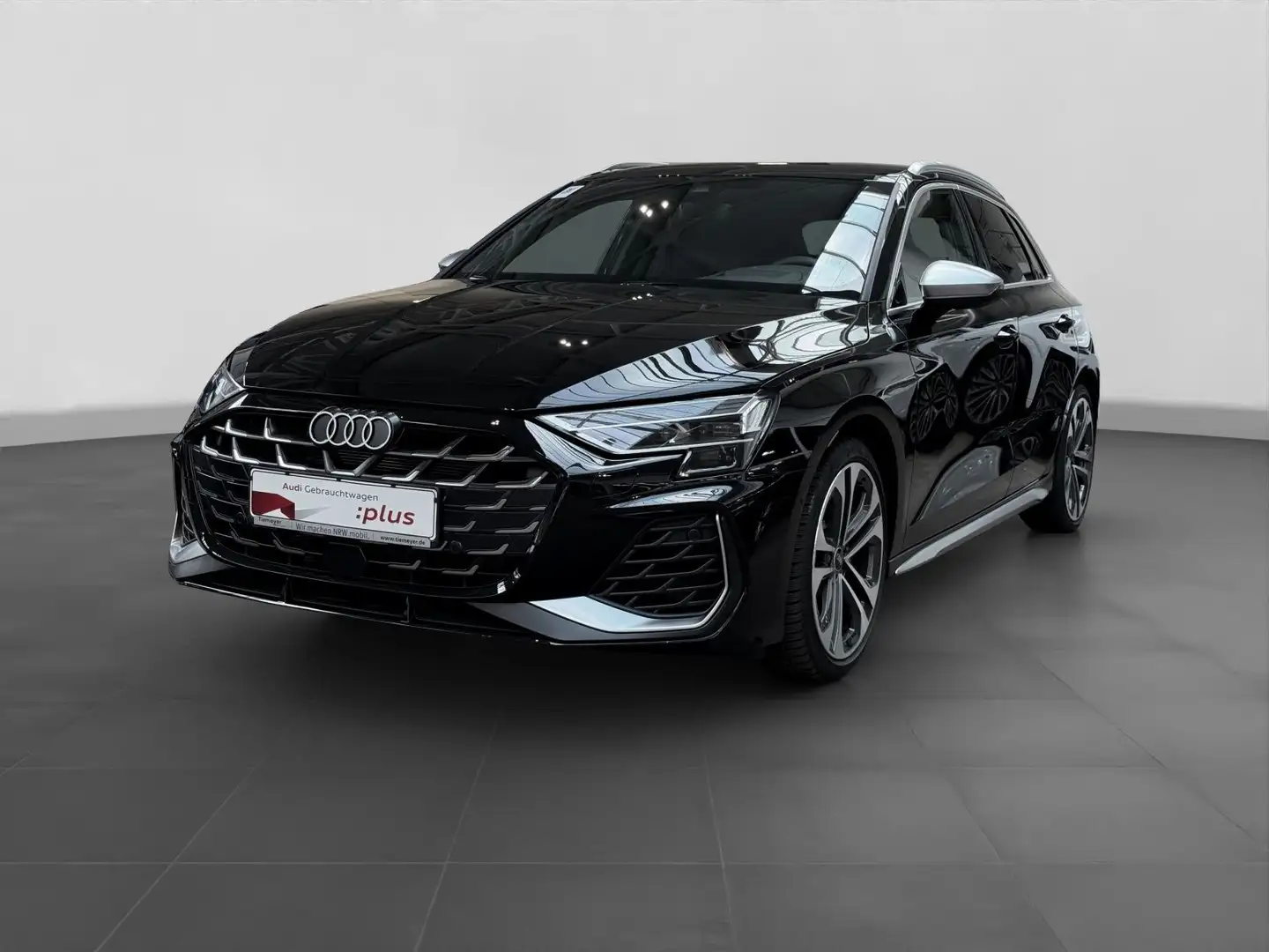 Audi S3 2.0 TFSI Q UPE73 LM19 HuD MATRIX SO Schwarz - 2