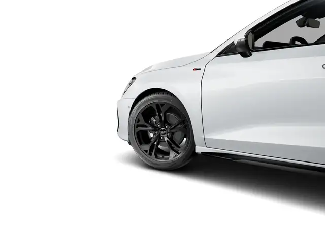 Audi A3 view 4