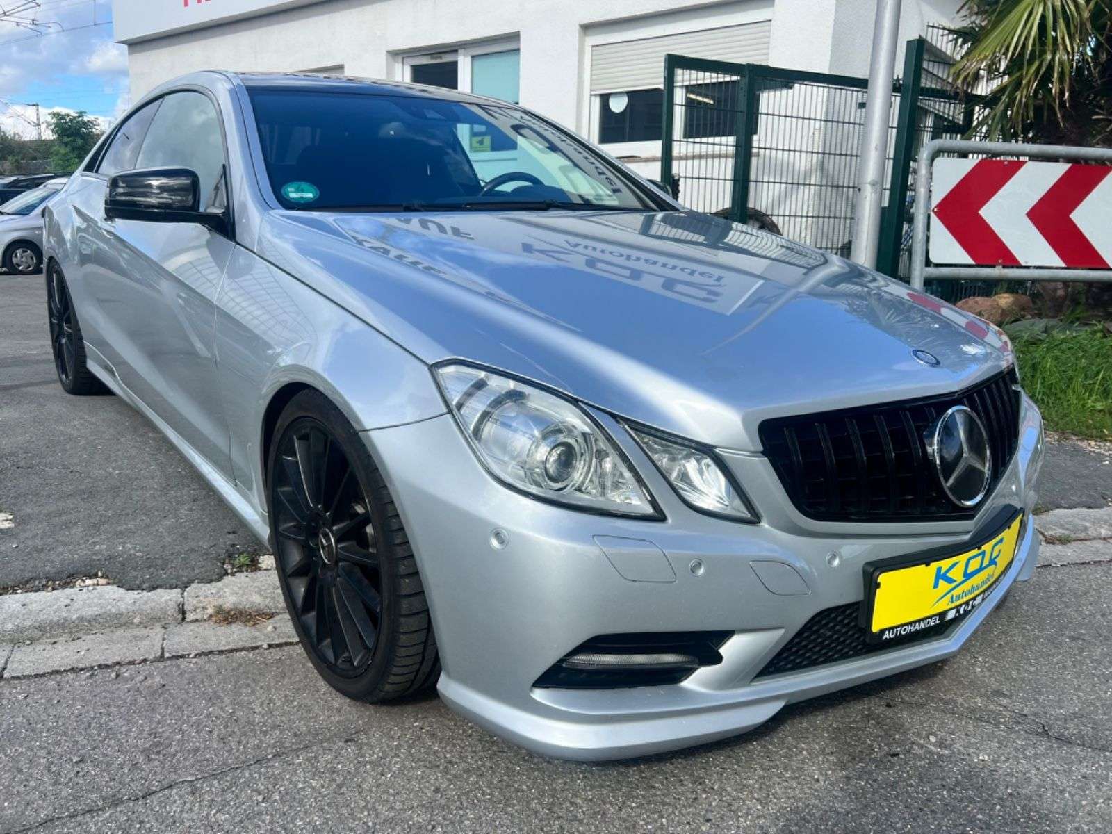 Second hand Mercedes Benz E-Class 500