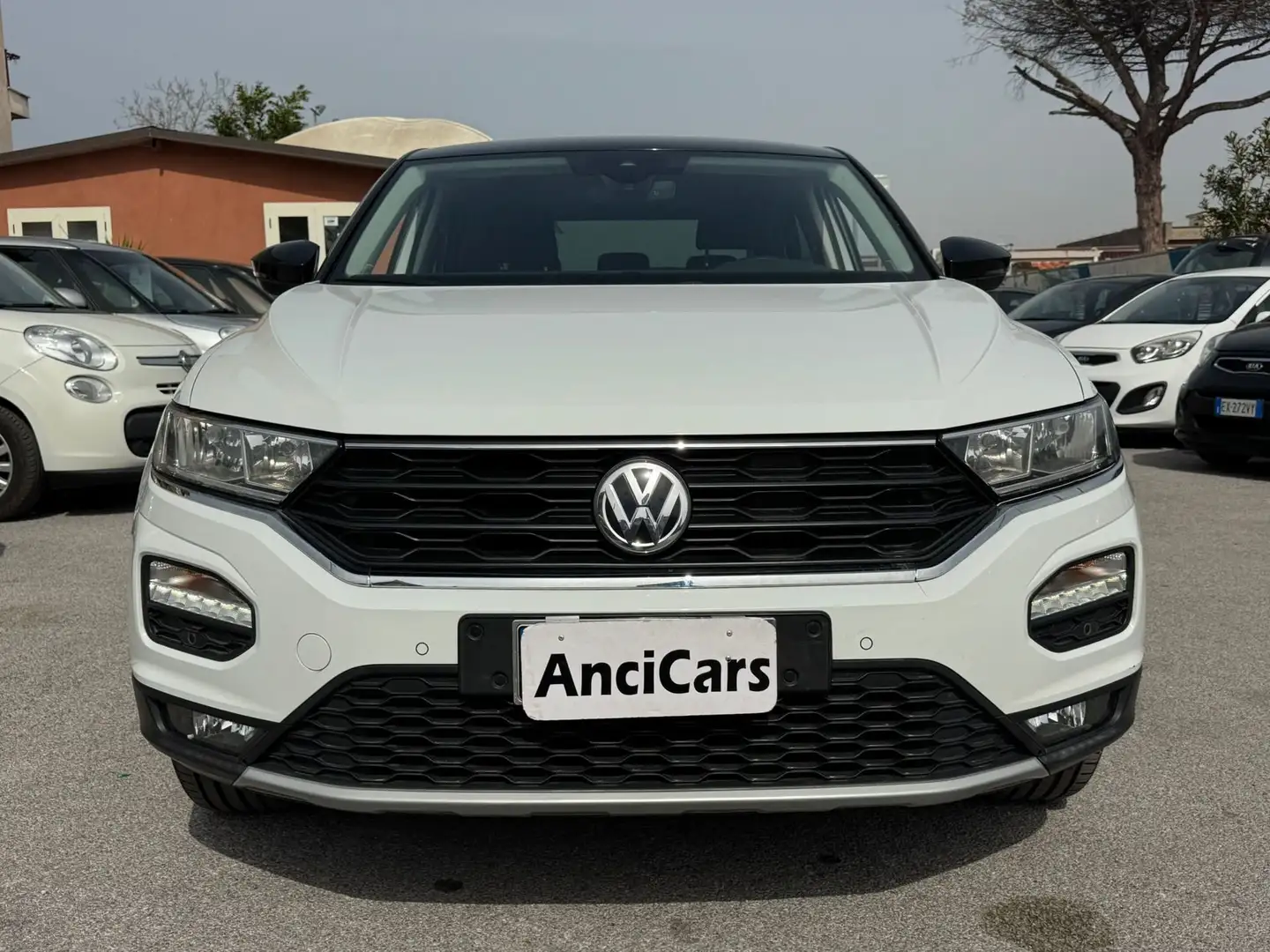 Volkswagen T-Roc 1.6 TDI SCR Style BMT Weiß - 1