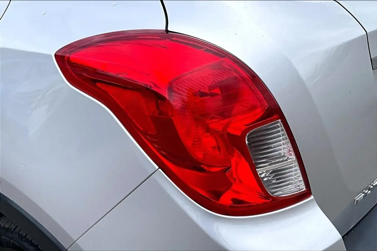Buick Encore photo Buick Encore