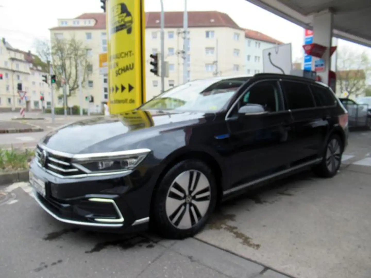 Volkswagen Passat Variant GTE 1.4TSI DSG Nav/AHK/ACC/SHZ/RF Schwarz - 2
