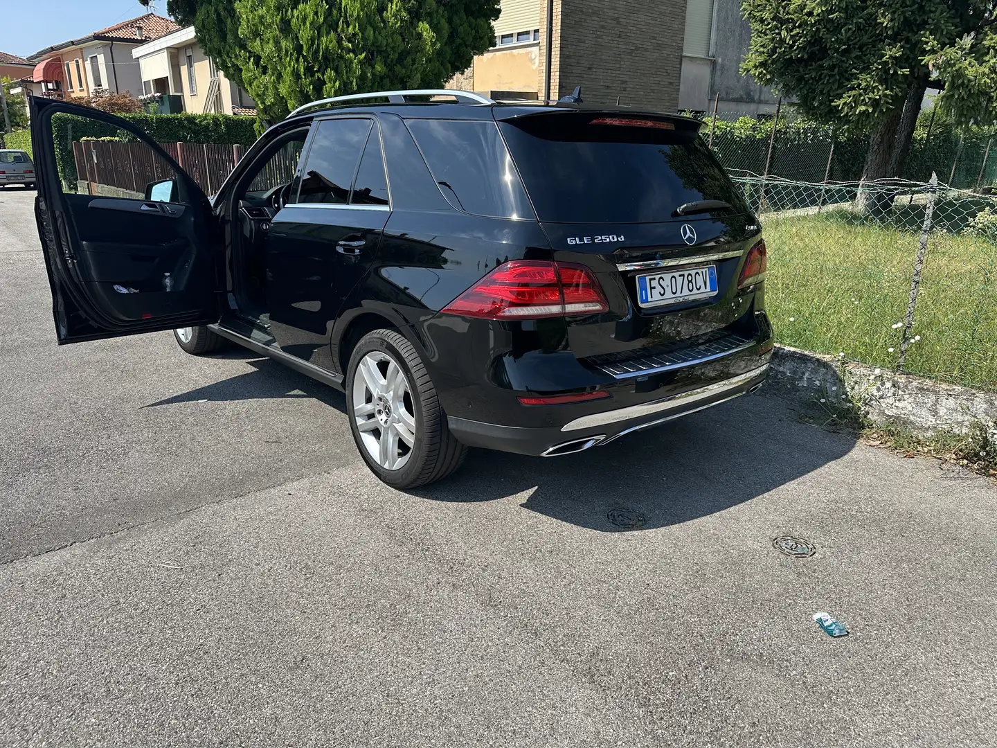 Mercedes-Benz GLE 250 d Exclusive Plus auto - 1