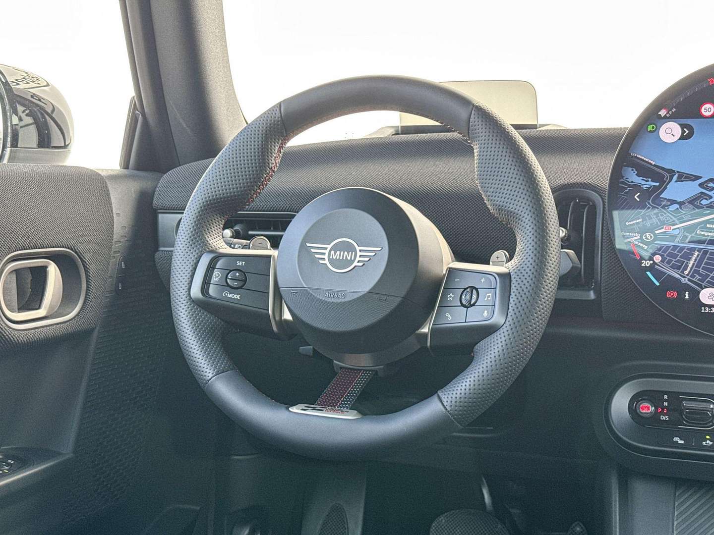 Mini Cabrio John Cooper Works - 2025 - Joinsteer - #9