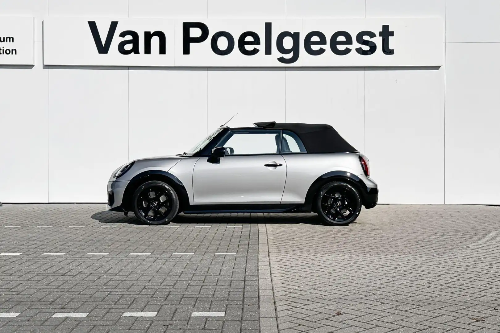 MINI John Cooper Works Cabrio C Cooper M Szary - 2