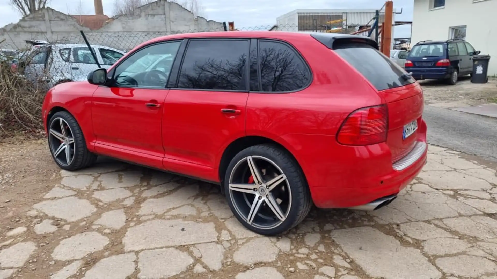 Porsche Cayenne Turbo Grau - 1