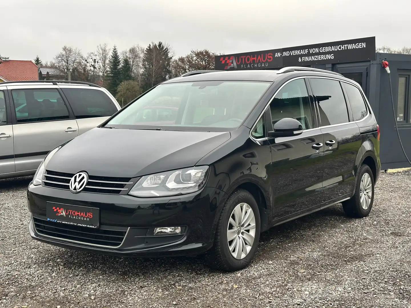 Volkswagen Sharan *NAVI*KAMERA*AHK* Schwarz - 2