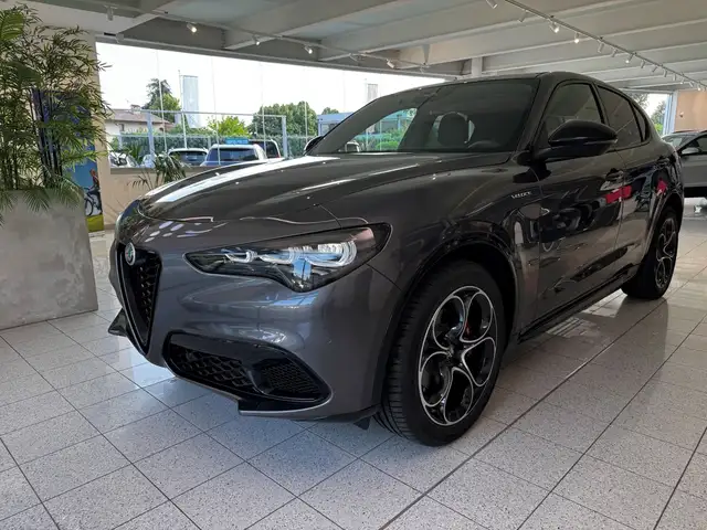 Alfa Romeo Stelvio 2.2 TD Veloce Q4 210cv auto