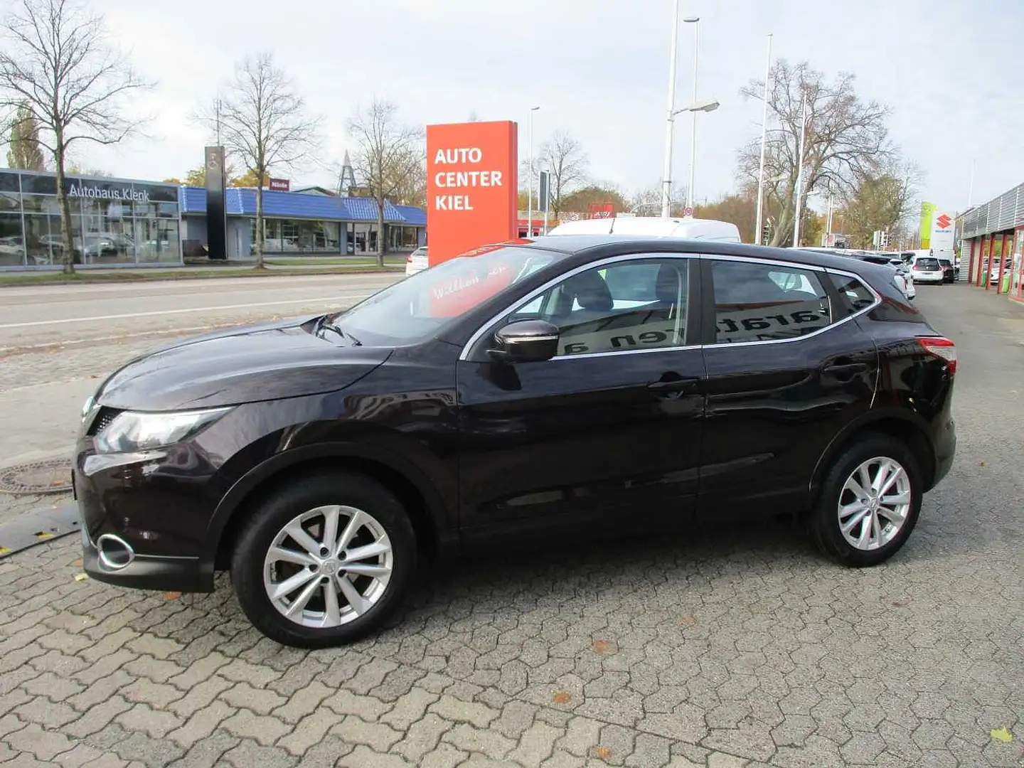 Nissan Qashqai Acenta 1.2 DIG-T *74.000km* Navi*Sitzhzg. Mauve - 2