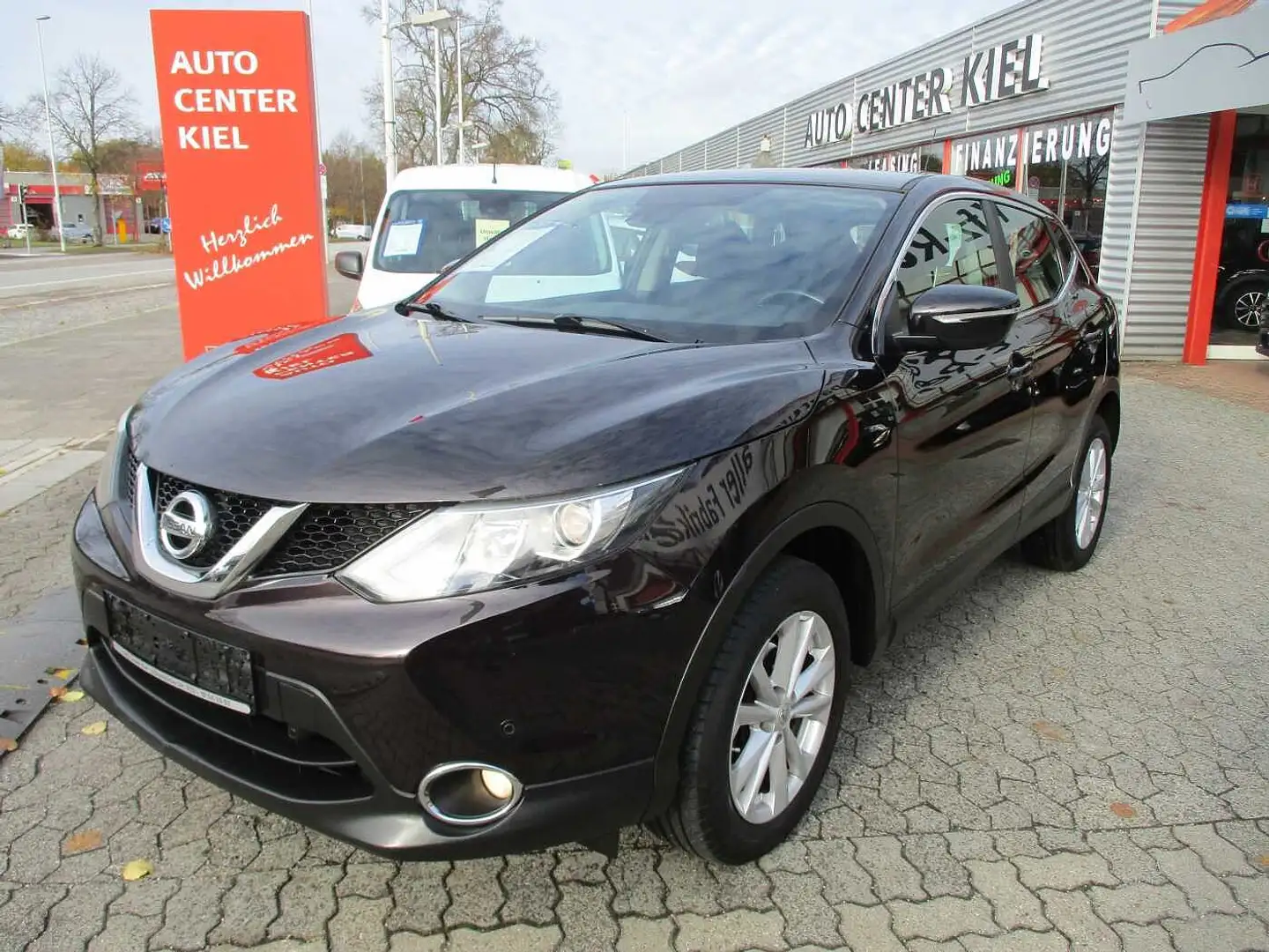 Nissan Qashqai Acenta 1.2 DIG-T *74.000km* Navi*Sitzhzg. Mauve - 1