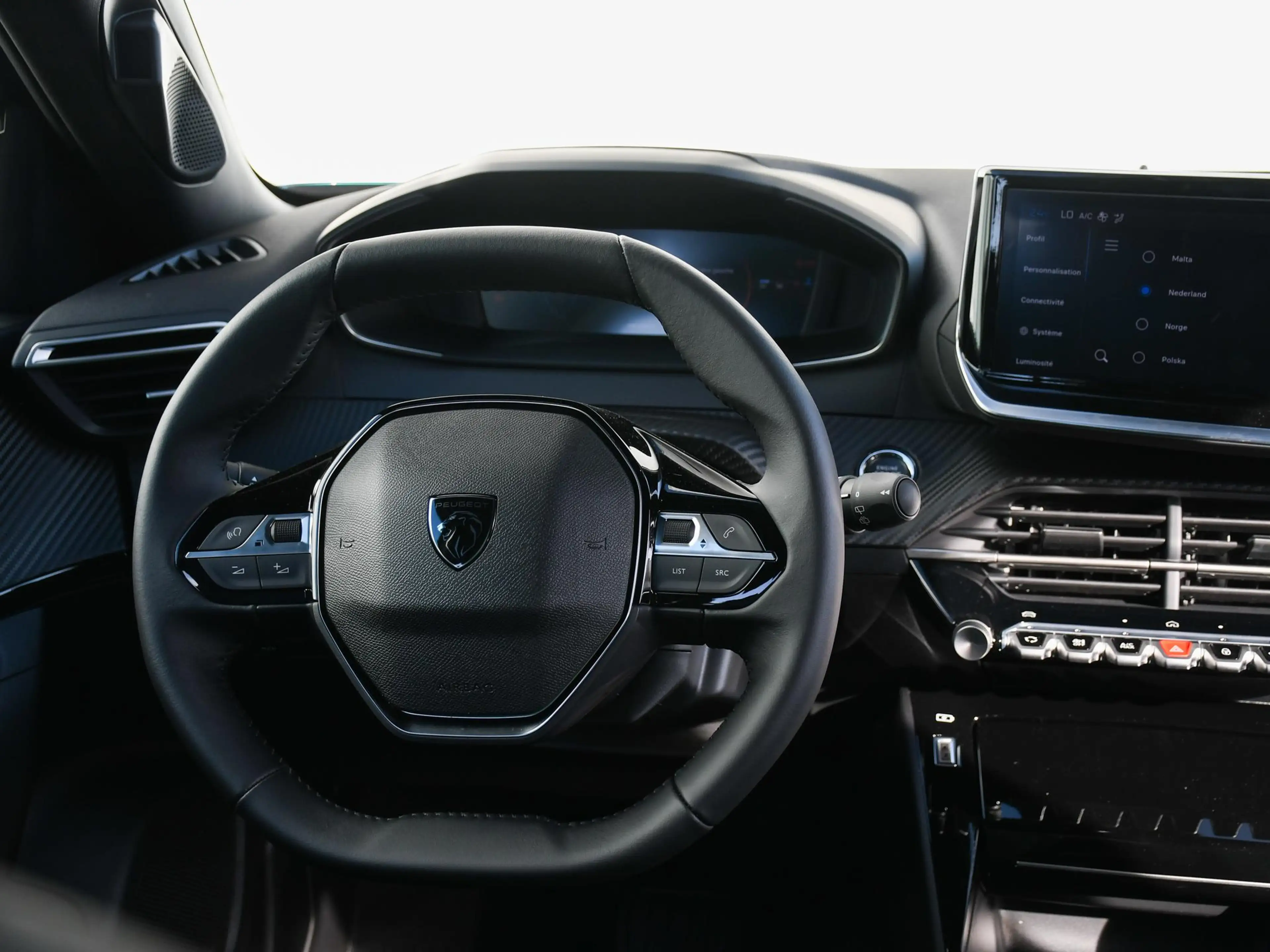 Peugeot 2008 Envy 1.2 Hybrid 145pk Automaat ADAPT. CC | CAMERA — photo 15
