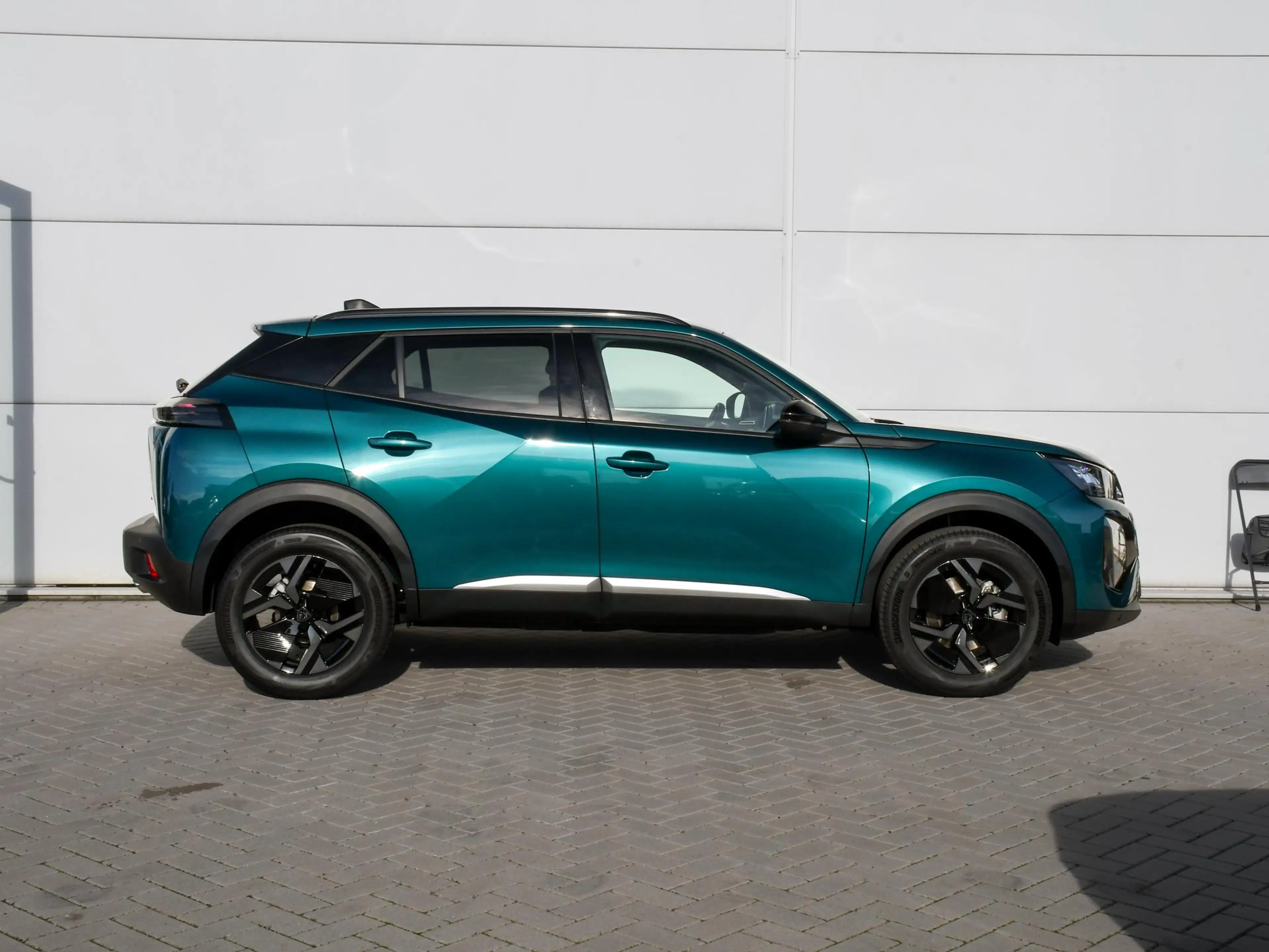 Peugeot 2008 Envy 1.2 Hybrid 145pk Automaat ADAPT. CC | CAMERA — photo 4