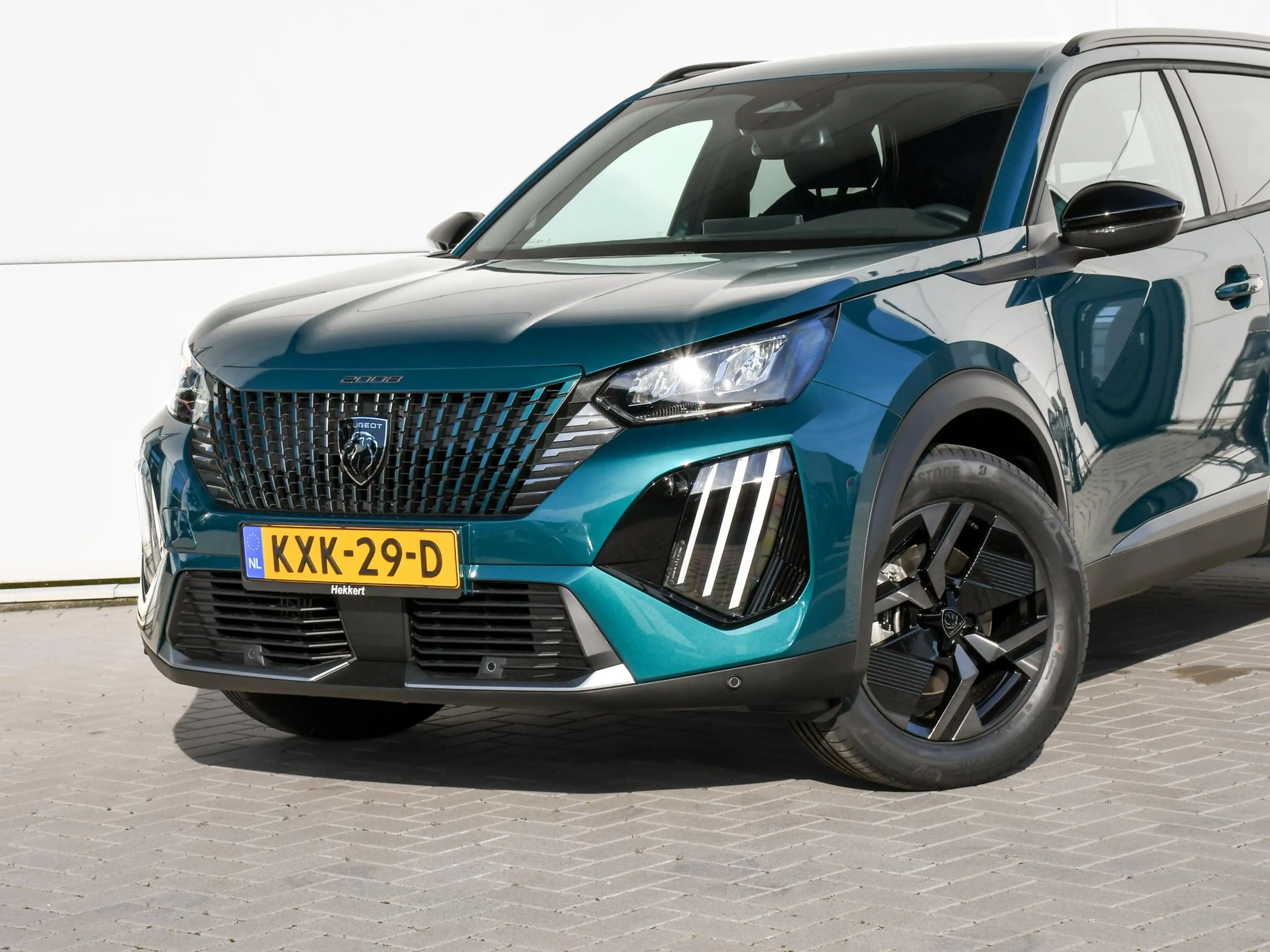 Peugeot 2008 Envy 1.2 Hybrid 145pk Automaat ADAPT. CC | CAMERA — photo 2