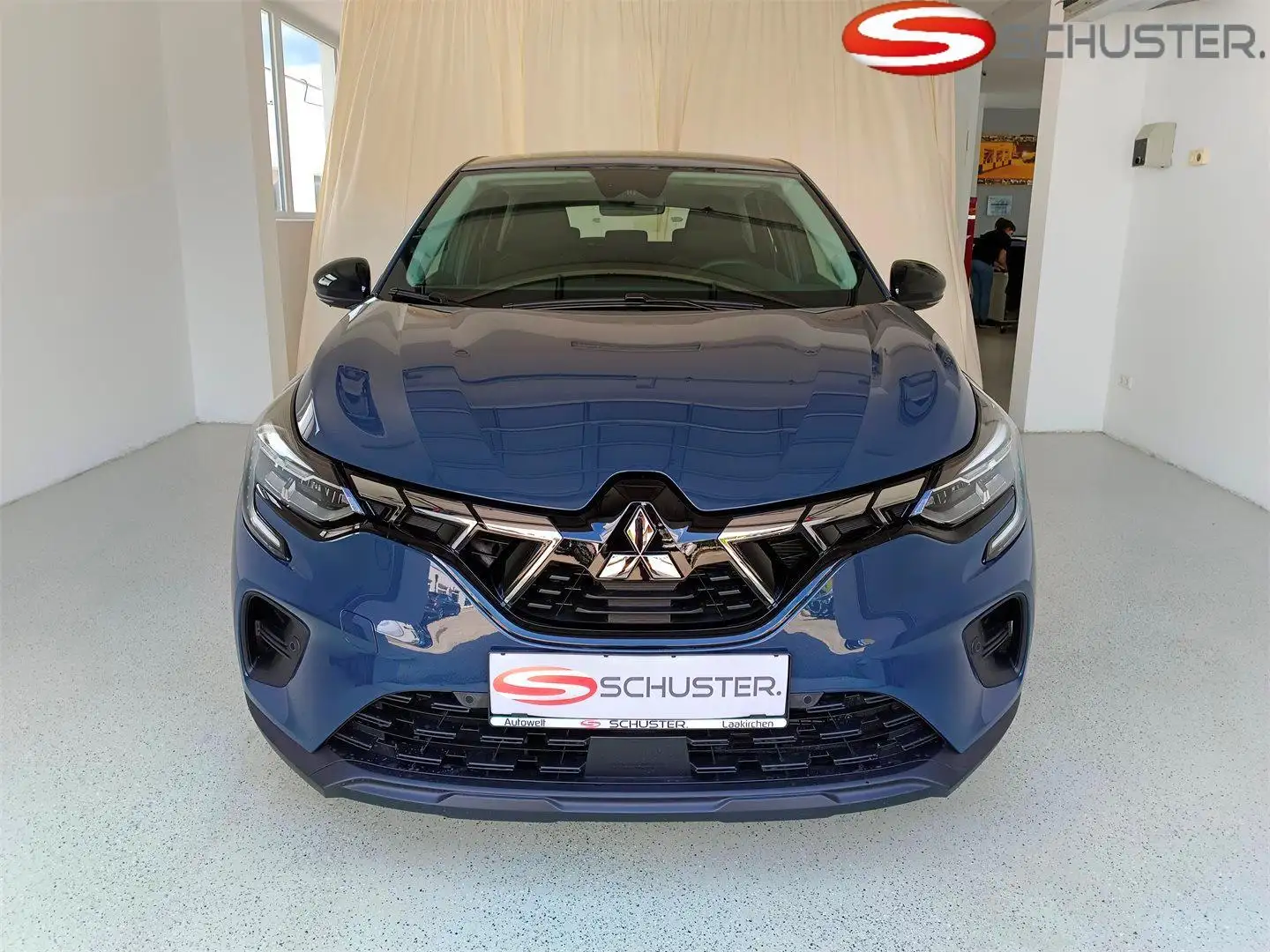 Mitsubishi ASX 1,0 Petrol Inform Blau - 2