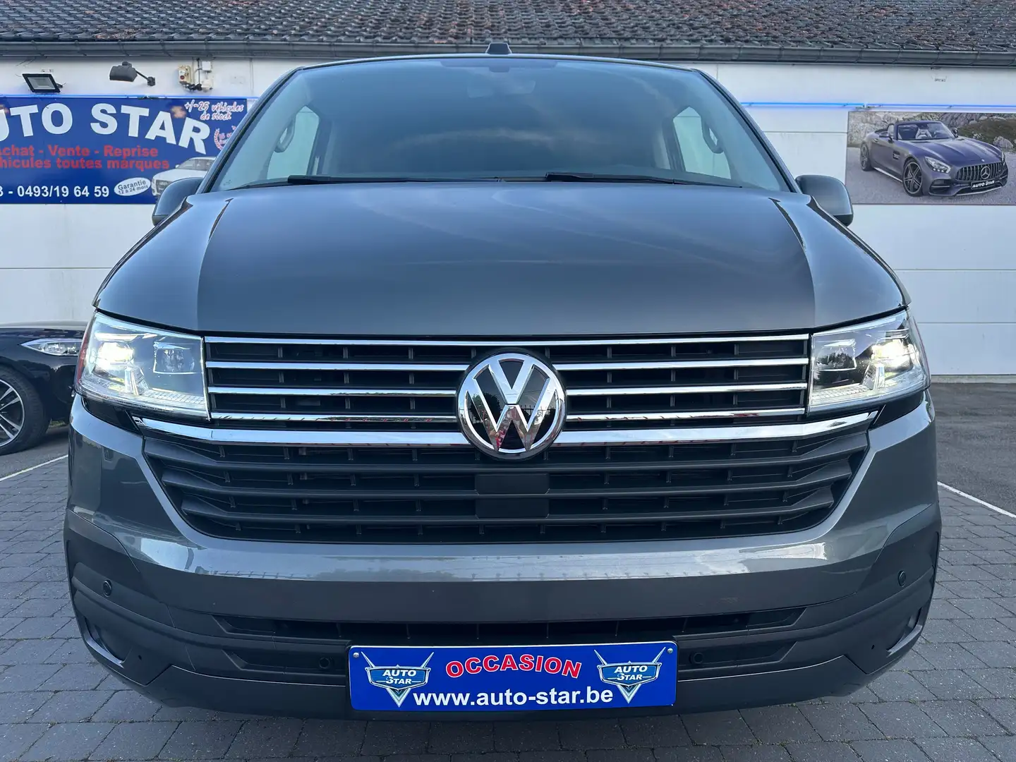 Volkswagen T6.1 Caravelle 2.0 TDi double cabine 6 place Comfort. DSG (EU6d-T Šedá - 2