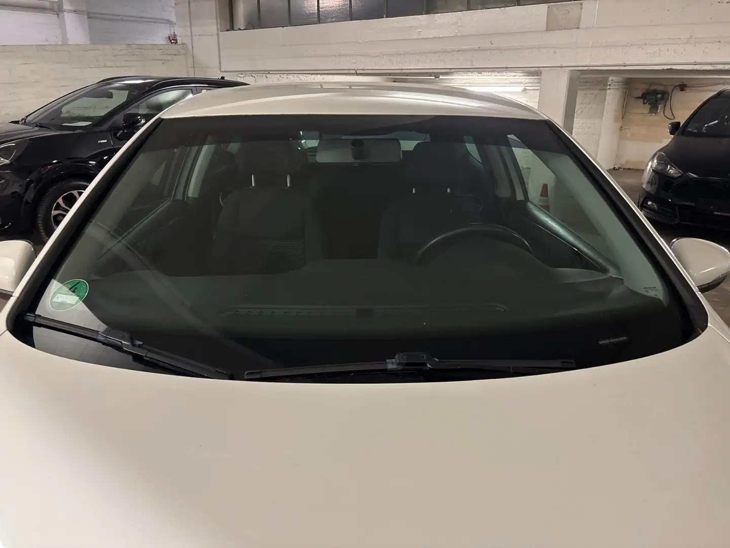 Volkswagen Golf VI 2.Hand Technisch TOP TÜV 2027 80PS Weiß - 2