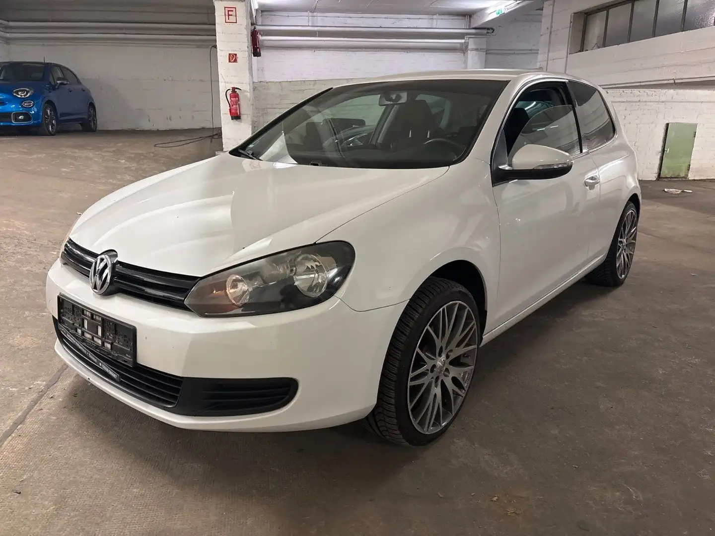 Volkswagen Golf VI 2.Hand Technisch TOP TÜV 2027 80PS Weiß - 1