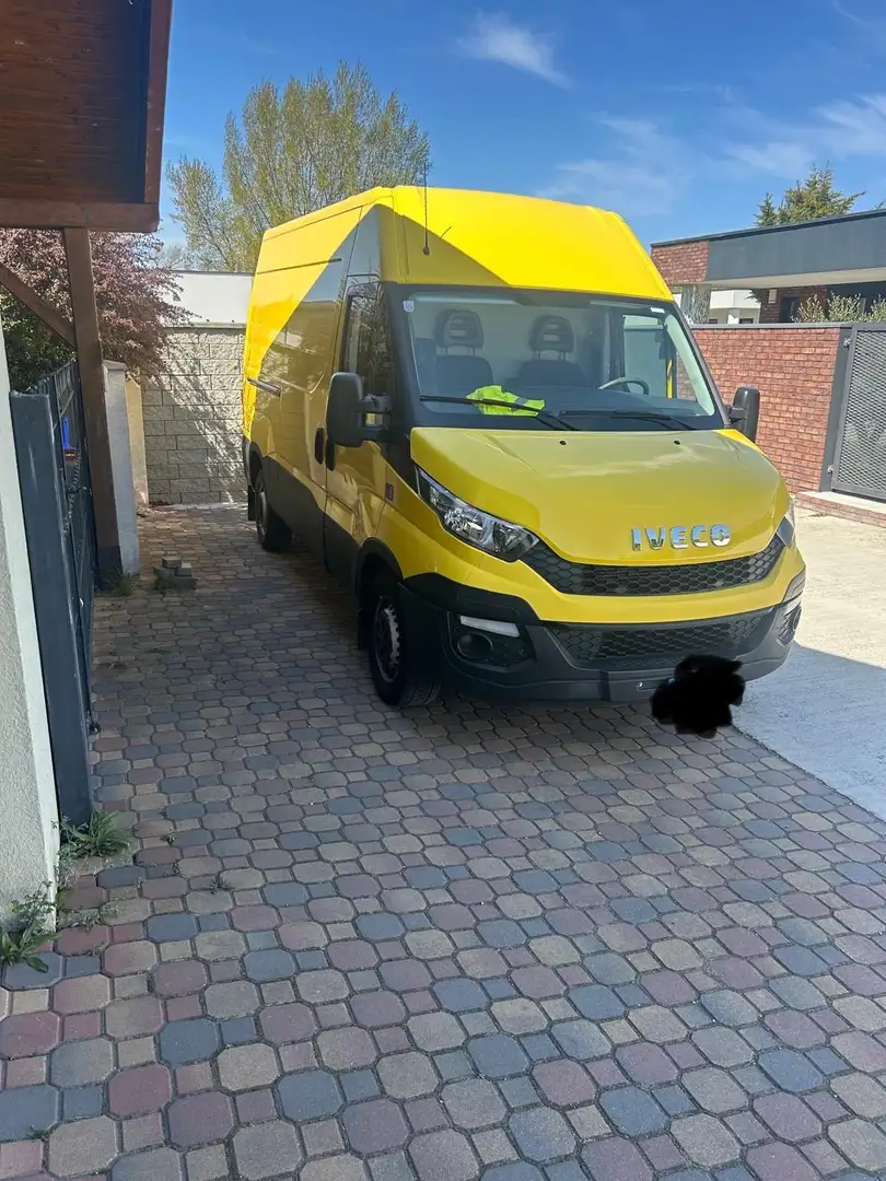 Iveco Daily 35S13 Amarillo - 1