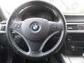 BMW 318 318 i Touring*EURO5*TÜV 09/2025/ALU/KLIMA/SHZ Noir - thumbnail 20