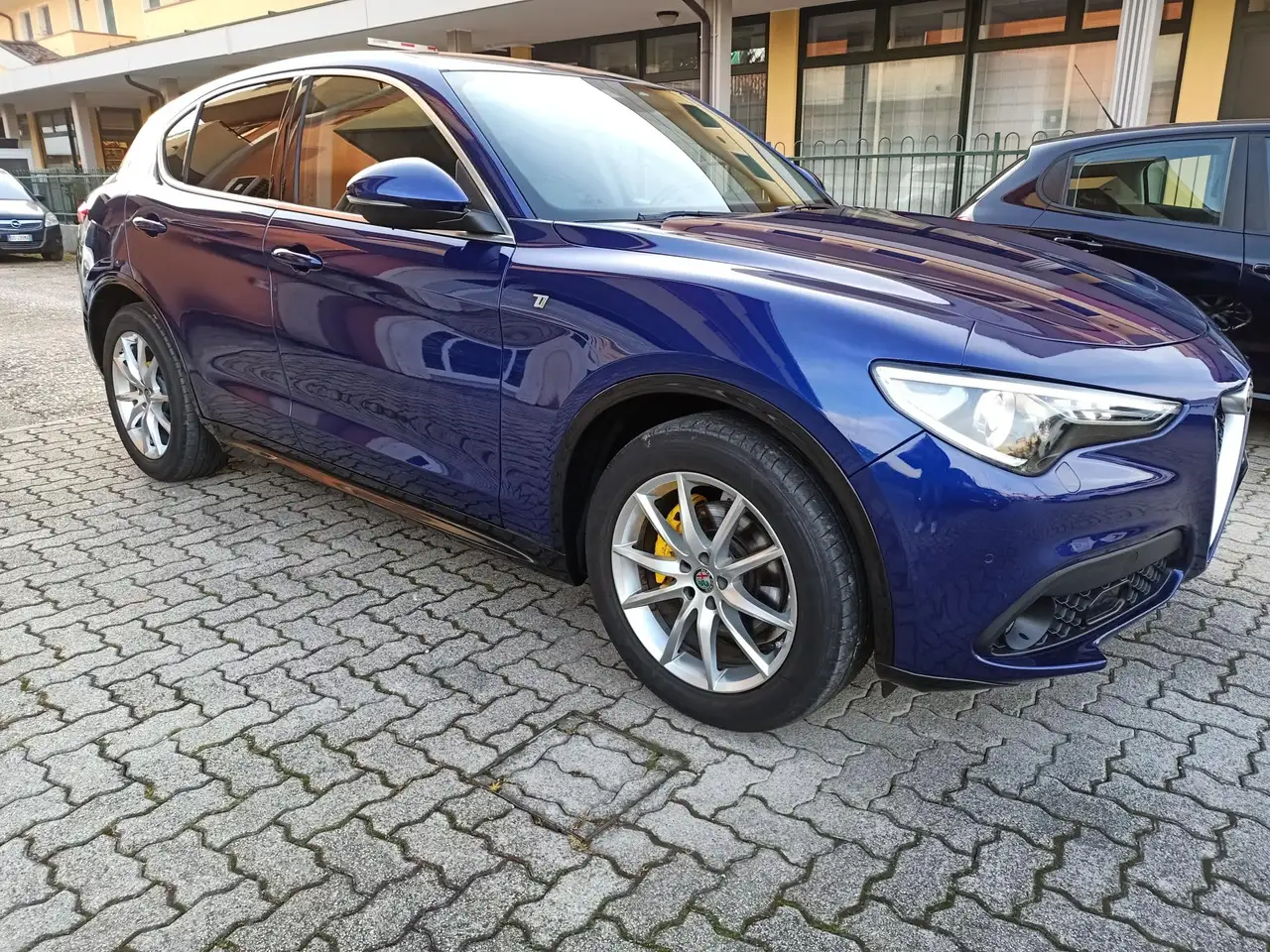 Alfa Romeo Stelvio 2021