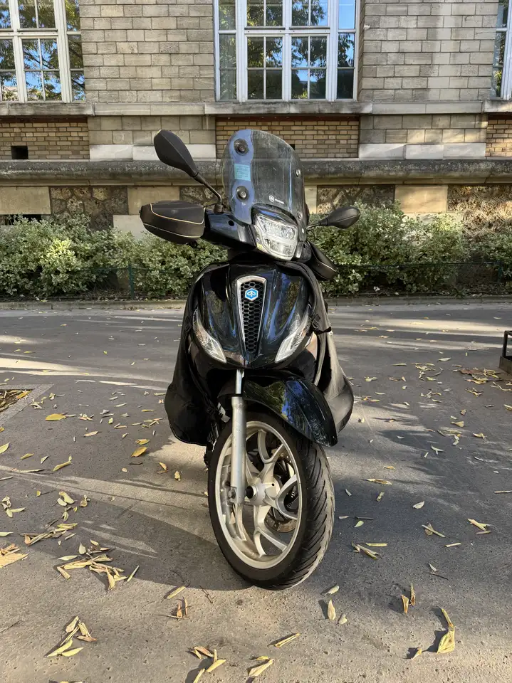 Piaggio Medley 125