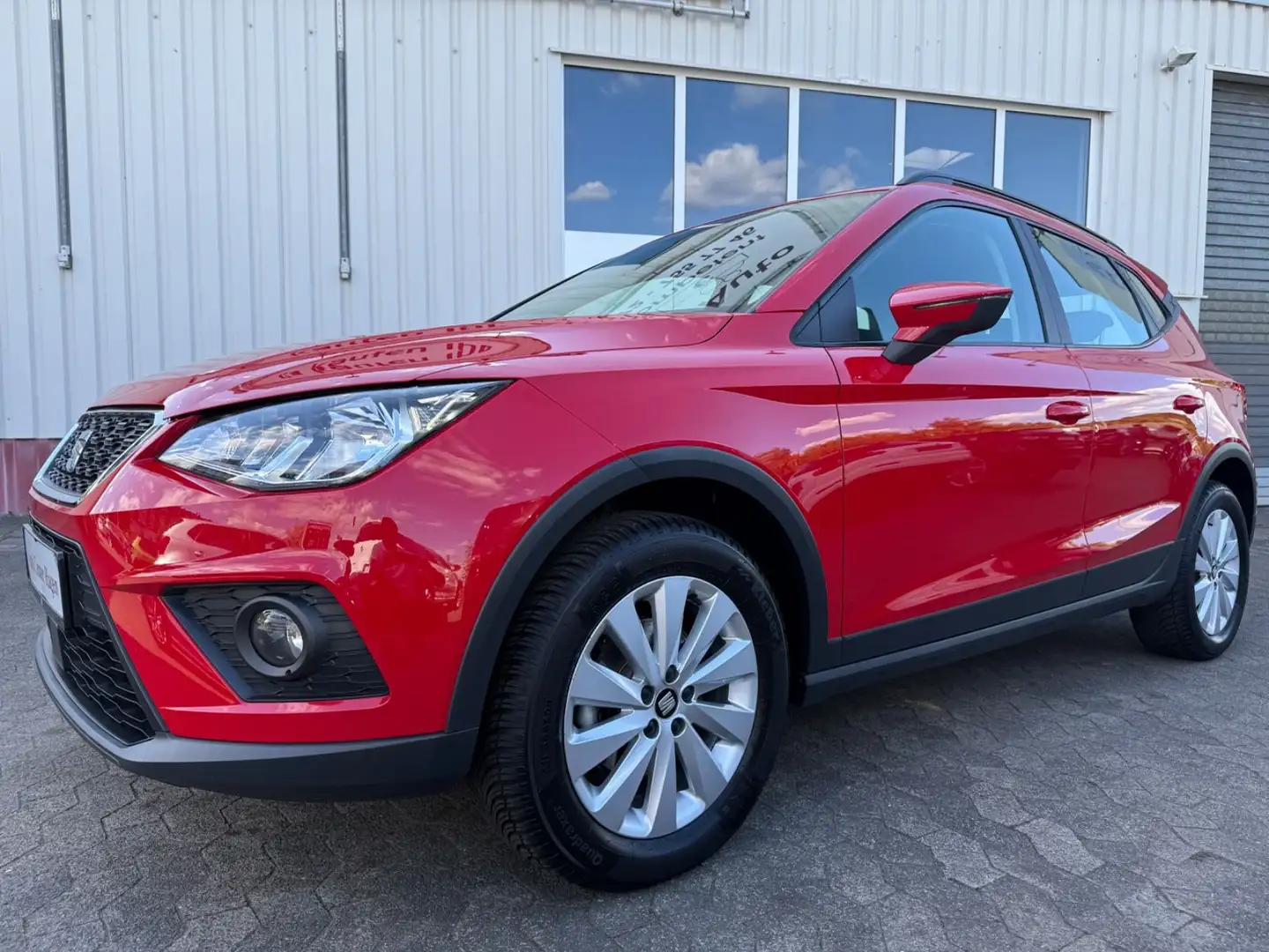 SEAT Arona 1.0 TGI 66kW 90PS Style/CarPlay/ACC/DAB Rot - 2