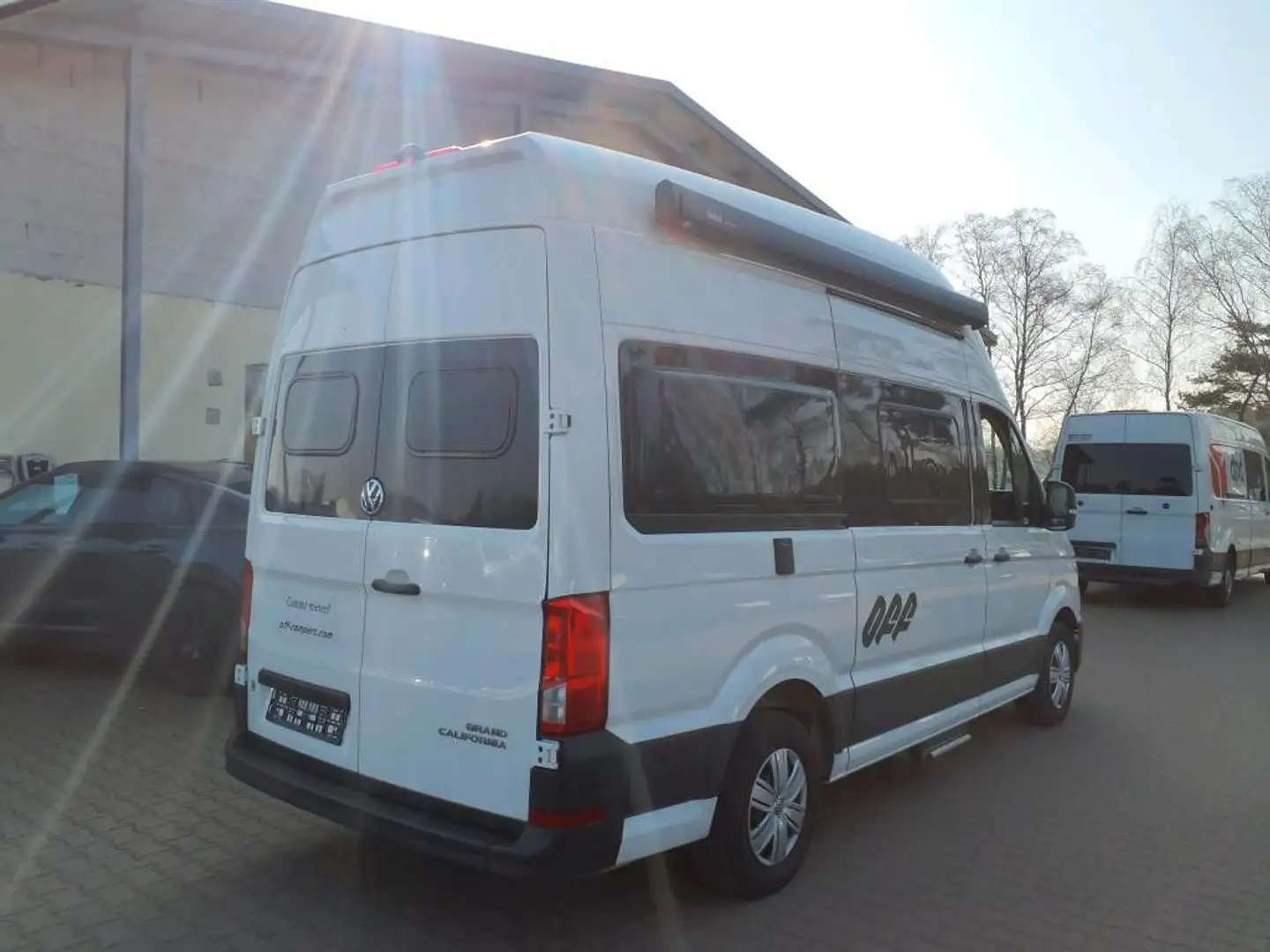 Volkswagen Crafter Grand California 600*LED*SOLAR*HZ*HO.BET Weiß - 2