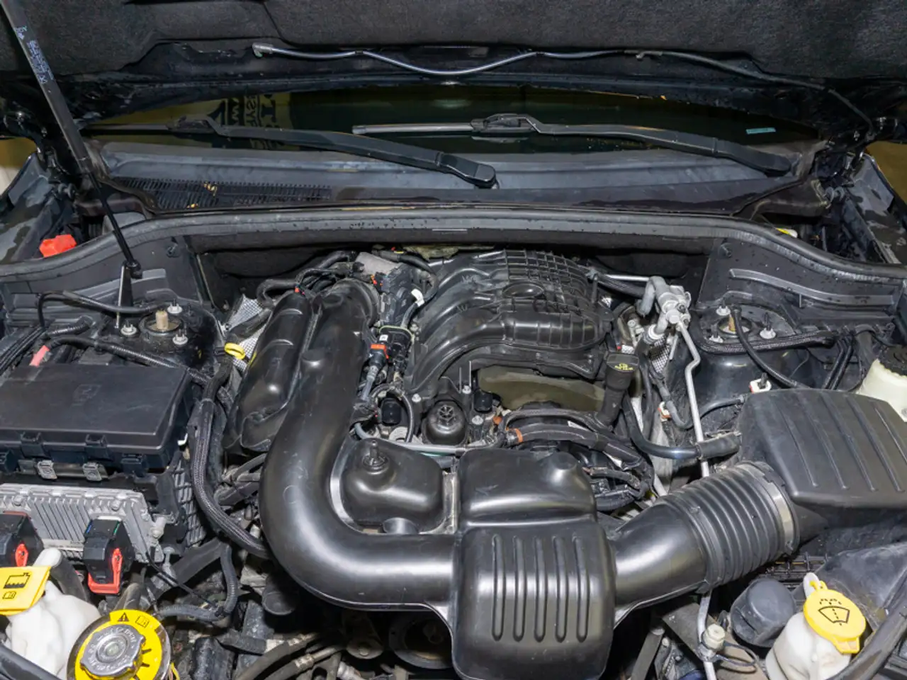 Jeep Grand Cherokee снимка Jeep Grand Cherokee
