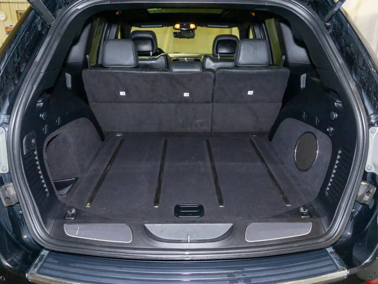 Jeep Grand Cherokee снимка Jeep Grand Cherokee