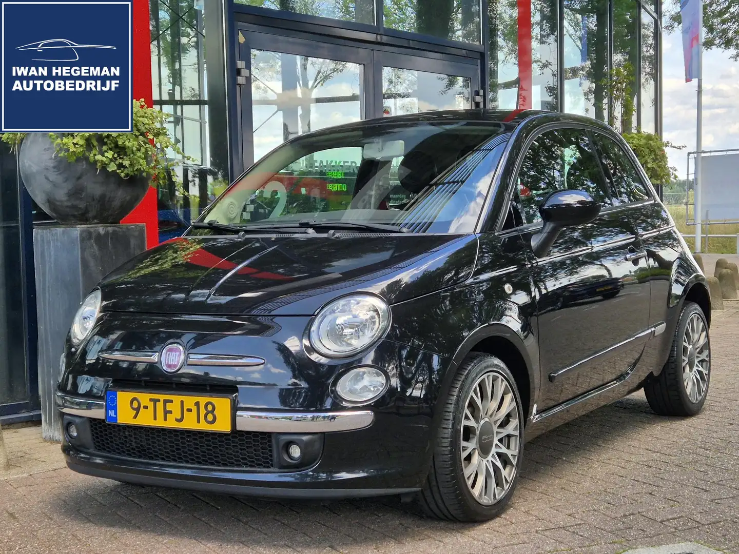 Fiat 500 0.9 TwinAir Lounge | Panodak | Lederen bekleding | Zwart - 1