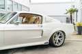 Ford Mustang ord Fastback Resto-Mod - thumbnail 4