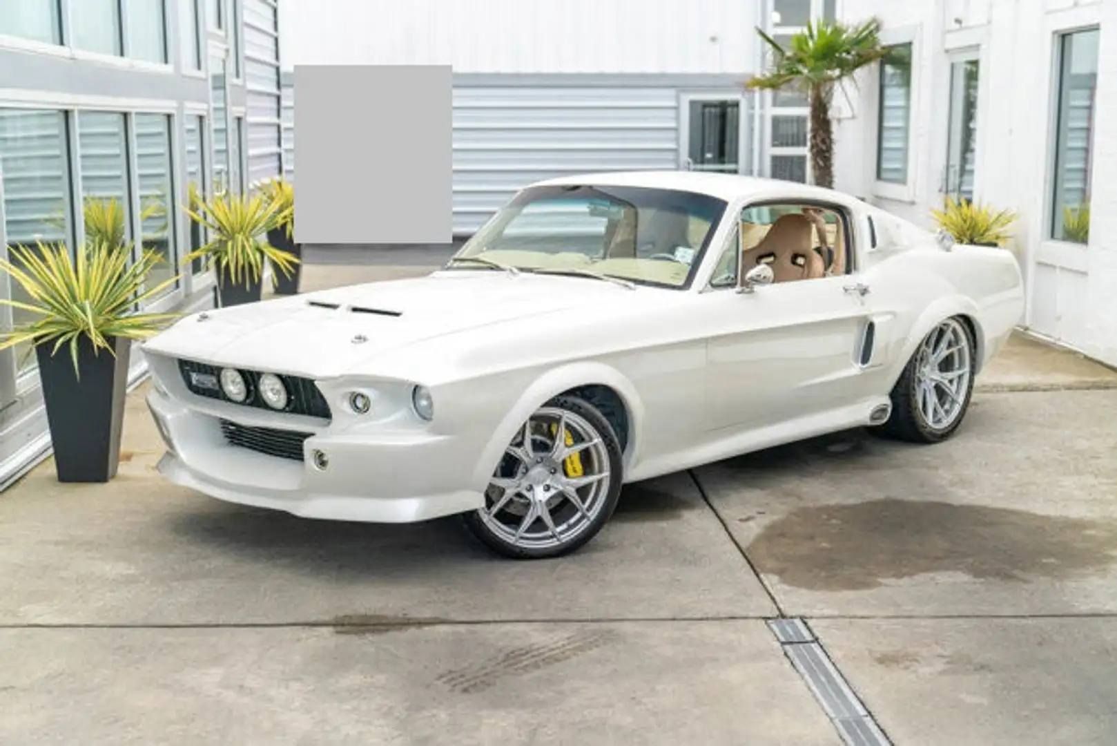Ford Mustang ord Fastback Resto-Mod - 2