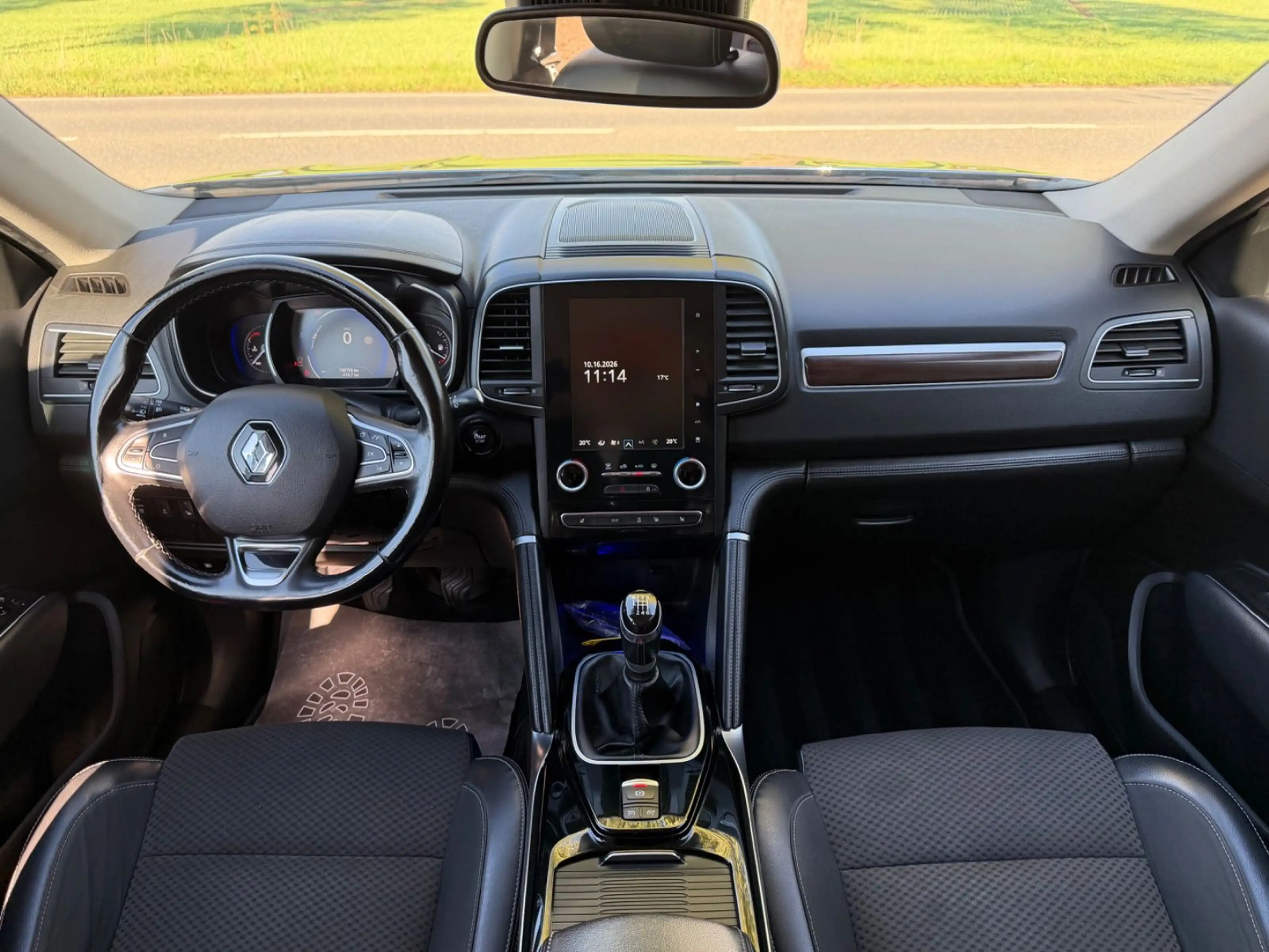 Renault Koleos 2.0 Intens 4x4 — photo 12
