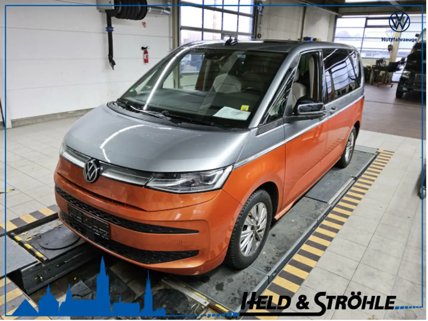 Volkswagen T7 Multivan T7  1.4 TSI eHybrid Style PANO DCC 360° Silber - 1
