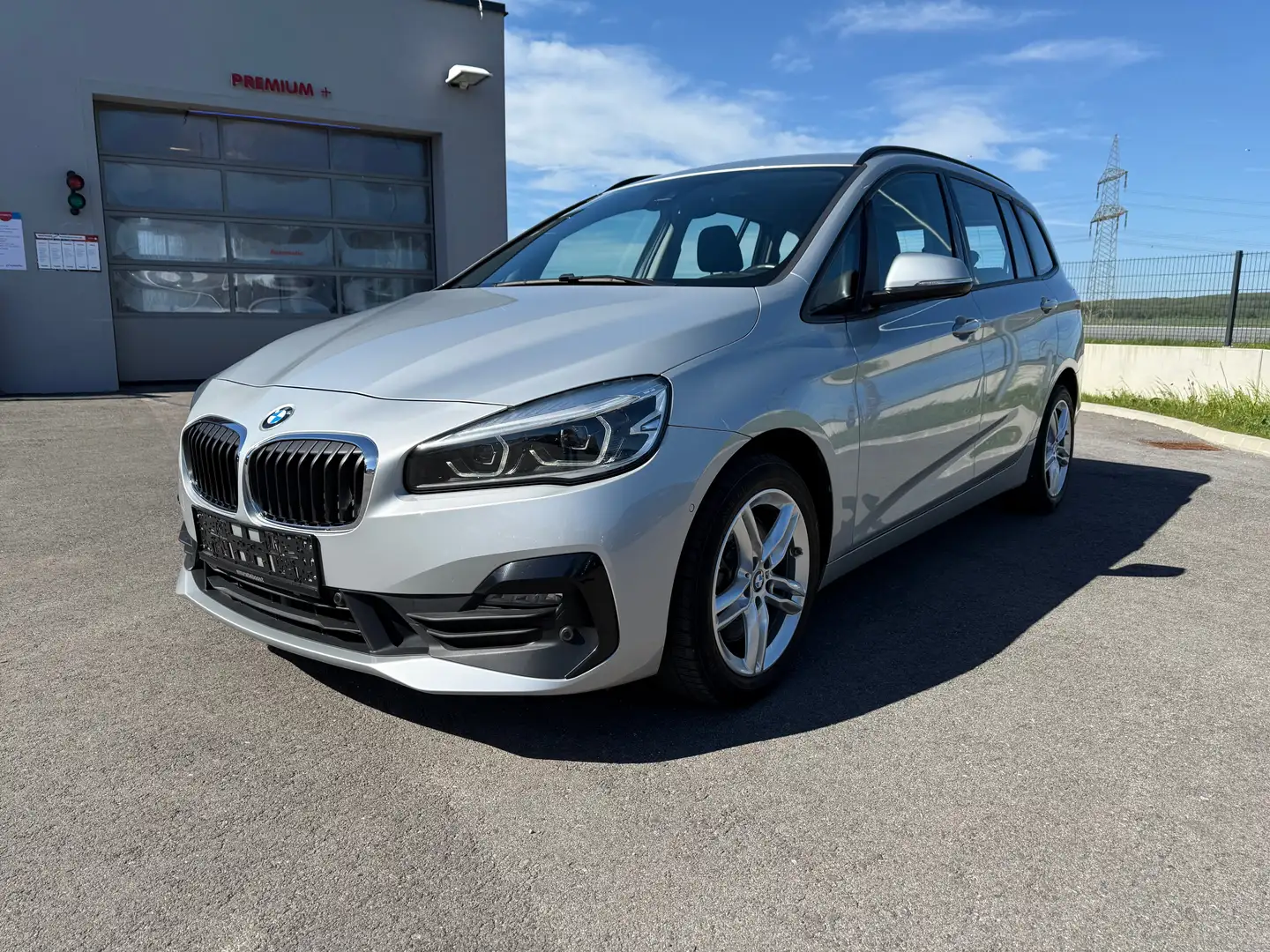 BMW 220 220 d xDrive*LED*Navi*1Besitz* Grijs - 1