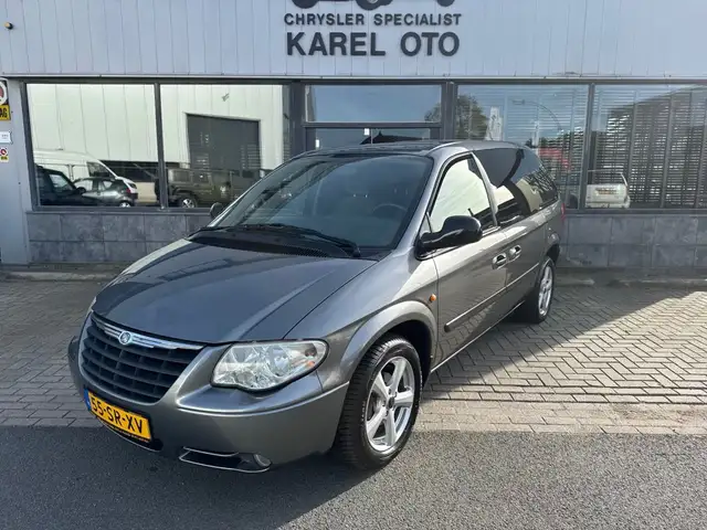 Chrysler Voyager 3.3i SE LUXE