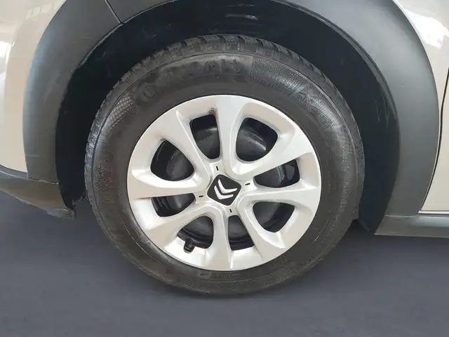 Citroen C3 view 9