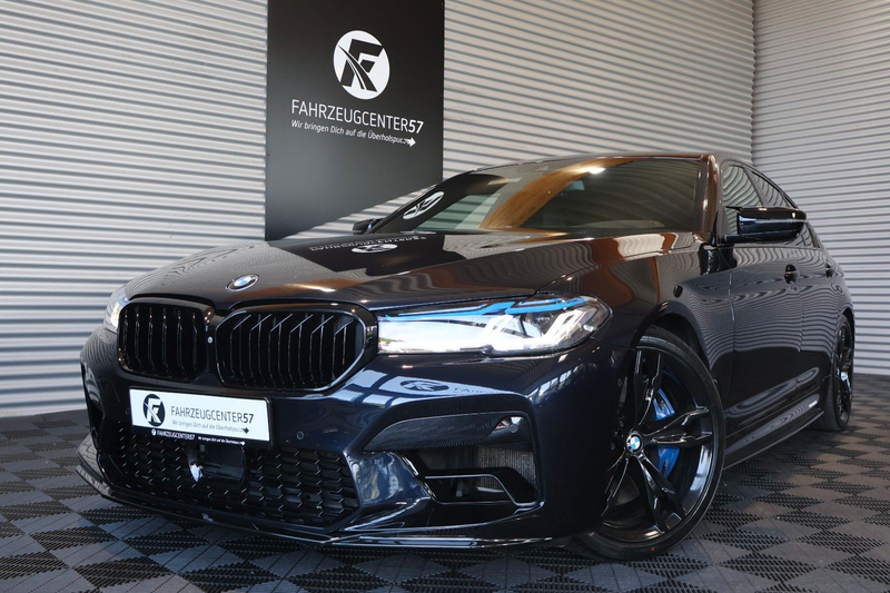 BMW 550 i xDrive/360°KAMERA/ACC/B&W/CARPLAY/HUD