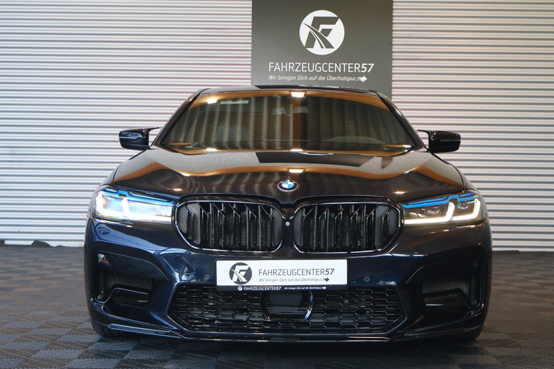 BMW 550 i xDrive/360°KAMERA/ACC/B&W/CARPLAY/HUD — photo 4