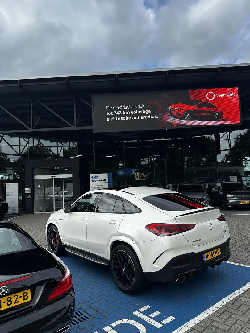 Mercedes-Benz GLE 63 AMG Coupe Bianco - 2