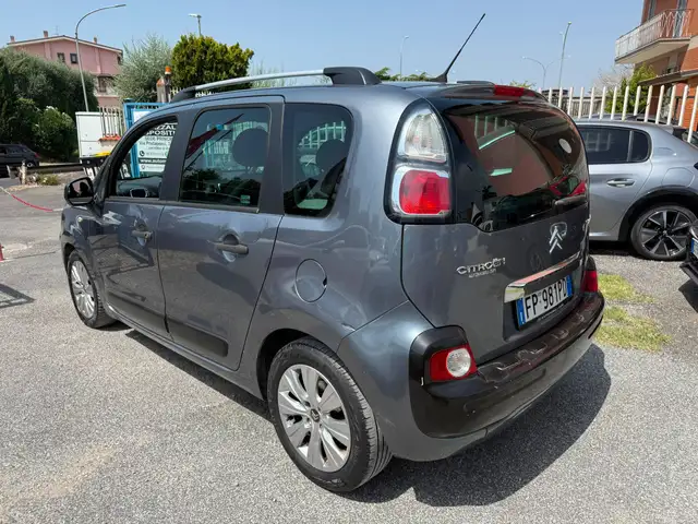 Citroen C3 view 4