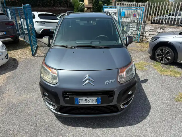 Citroen C3 view 2