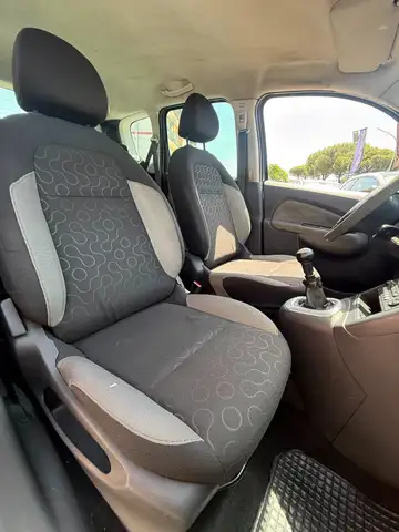 Citroen C3 view 9