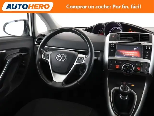 Toyota Verso view 14