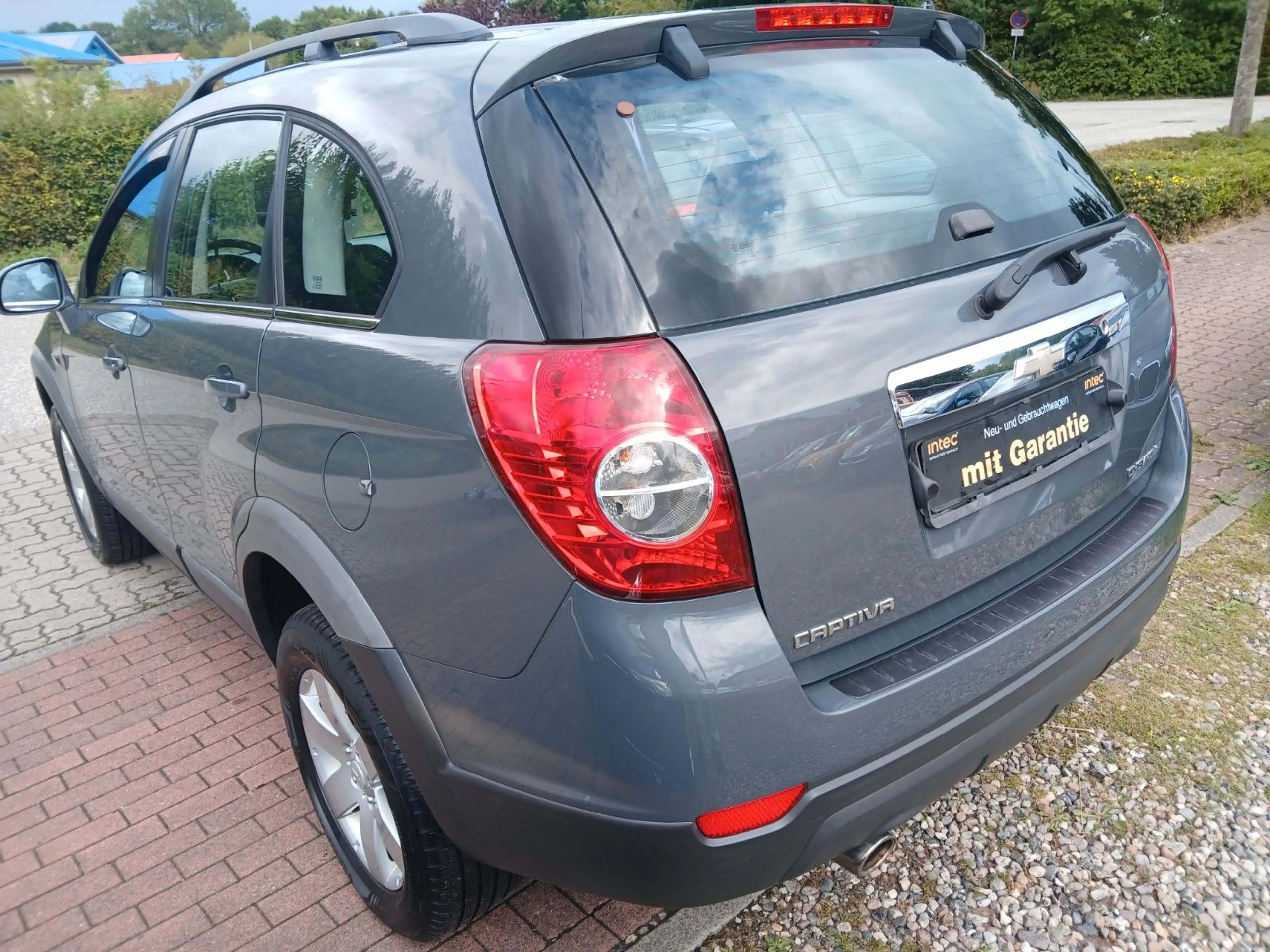 Chevrolet Captiva 2.4 LS 2WD 5-Sitzer BT-ALU-TOP"1 HAND"" — photo 8
